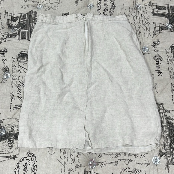 Follow Me Skirt - Picture 8 of 10